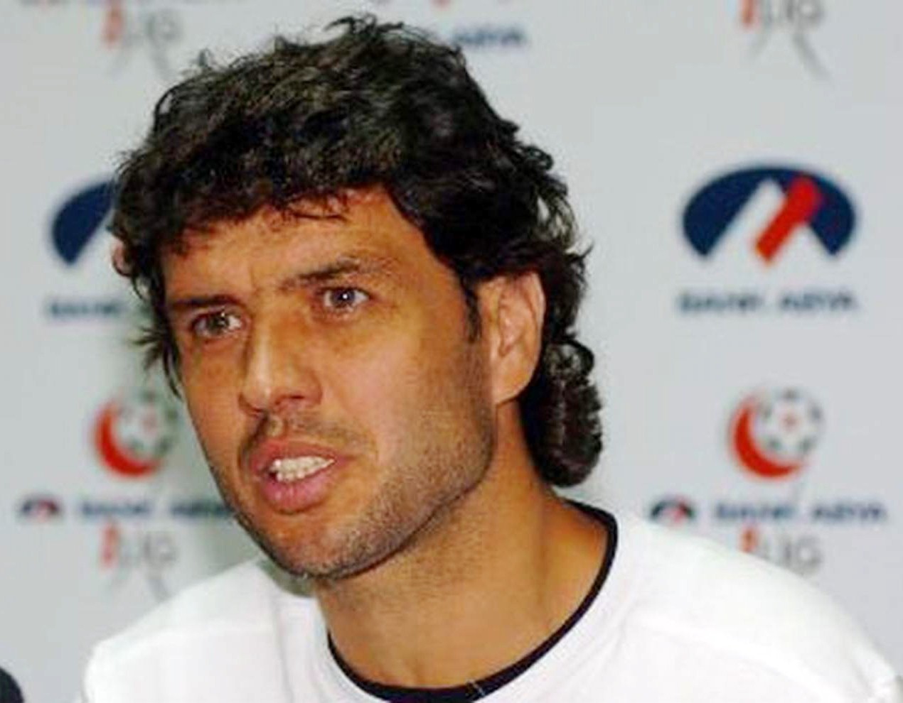 Karşıyaka&#039;nın yeni patronu Cihat Arslan