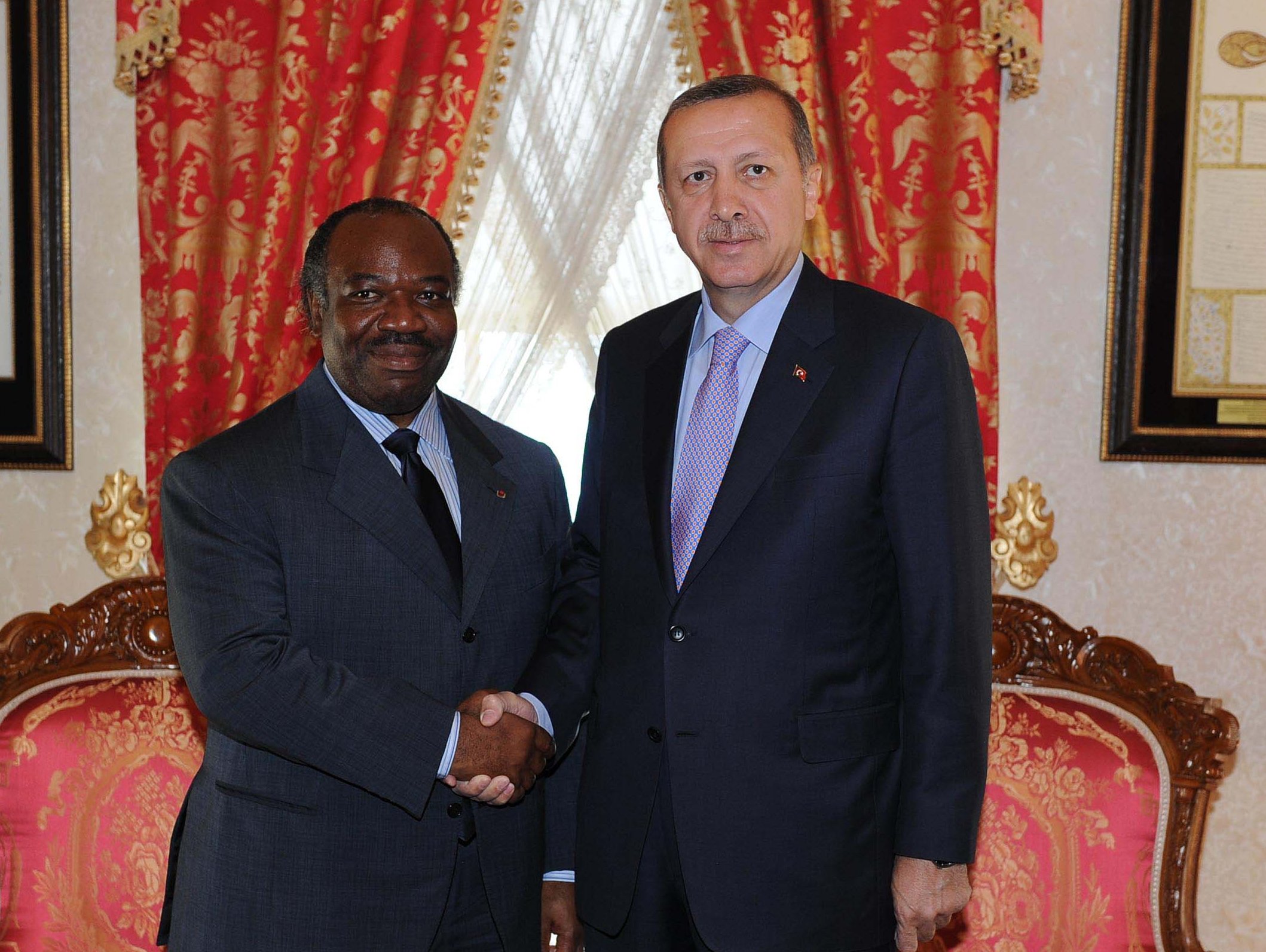 Gabon Cumhurbaşkanı ile basına kapalı görüşme Gabon Cumhurbaşkanı ile basına kapalı görüşme