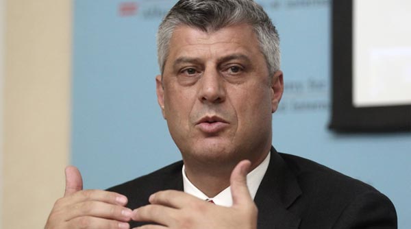 Kosova'nın tam bağımsızlığı resmen ilan edildi Kosova'nın tam bağımsızlığı resmen ilan edildi