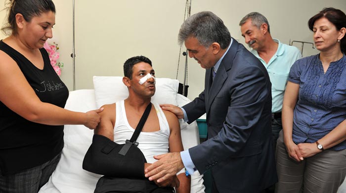 Gül: İnsanlıktan anlamıyorlar