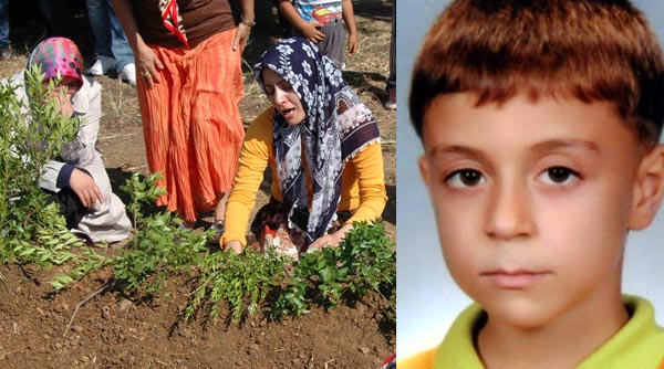 Ömer'in kalbi maç heyecanına dayanamadı Ömer'in kalbi maç heyecanına dayanamadı