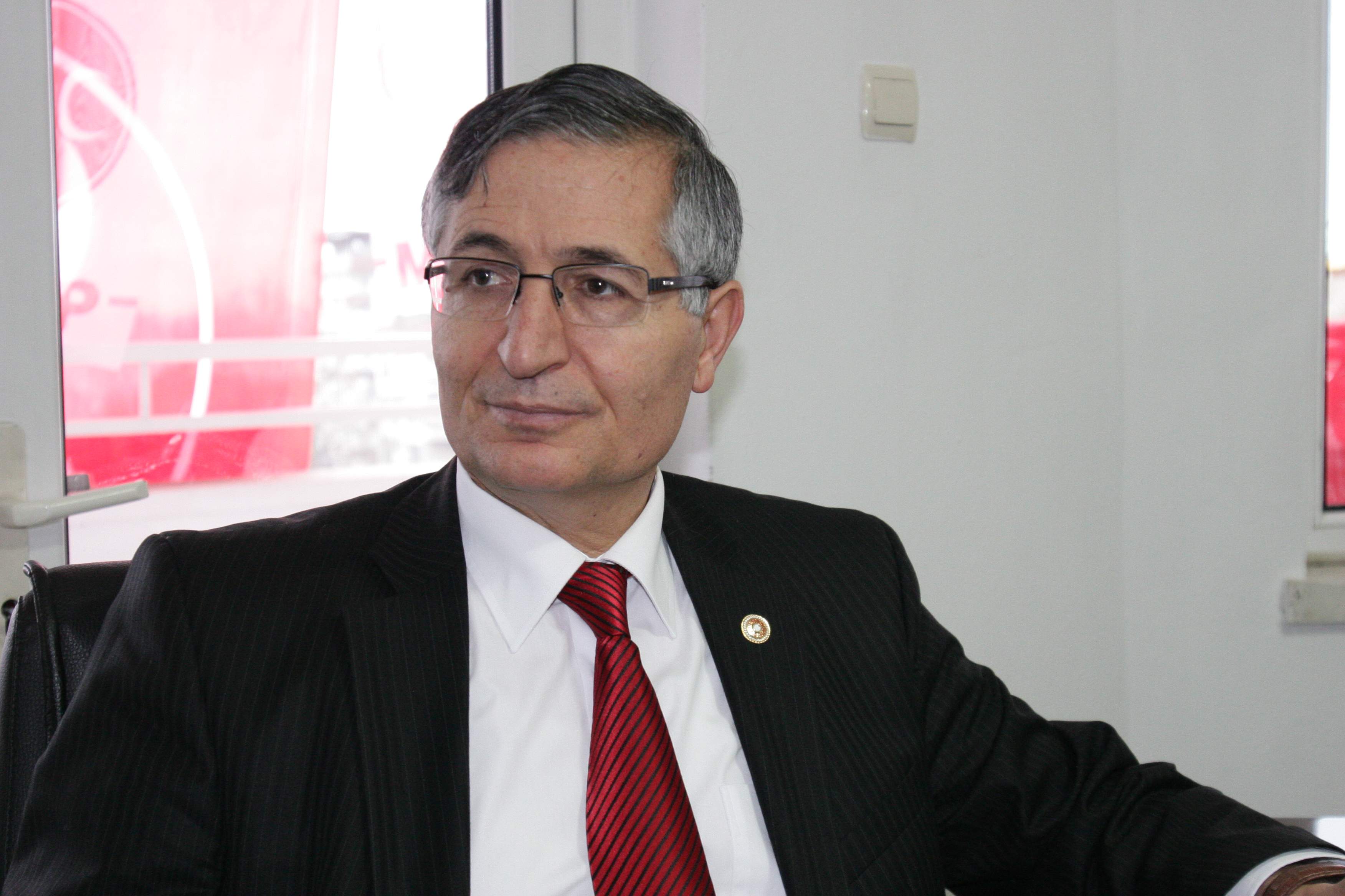 Yeniçeri: Aygün'ün görüşleri ile PKK'nınki yakın Yeniçeri: Aygün'ün görüşleri ile PKK'nınki yakın