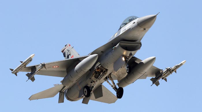 Terör yuvalarına bomba yağdı