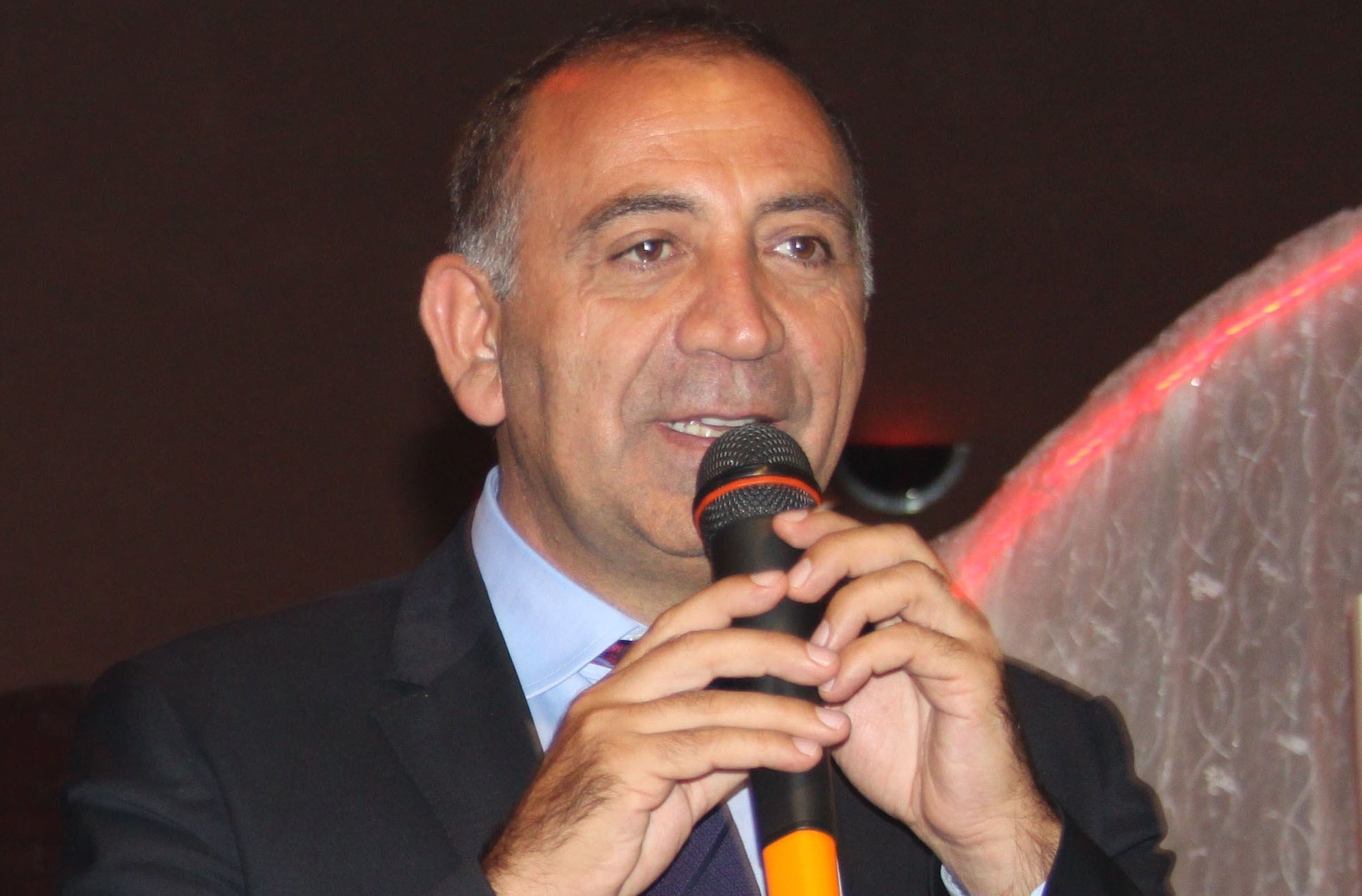 Tekin: Adaylığıma İstanbullu karar verecek