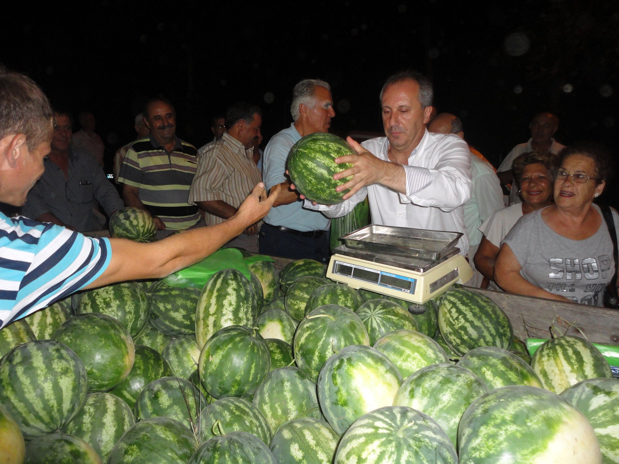 İnce: Karpuzun değil vekilin keleğinden kork!