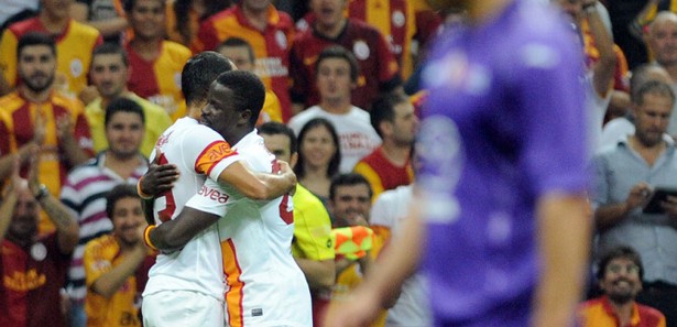 Galatasaray, Fiorentina'yı tek golle geçti Galatasaray, Fiorentina'yı tek golle geçti