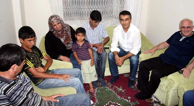 Anne yüreği final heyecanına dayanamadı Anne yüreği final heyecanına dayanamadı