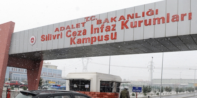 Komisyon raporu mahkemede Komisyon raporu mahkemede