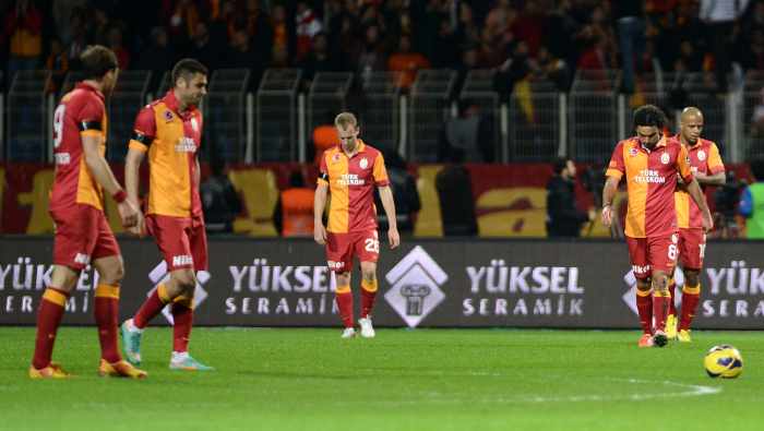 Cimbom, Süper Lig'e mağlubiyetle başladı Cimbom, Süper Lig'e mağlubiyetle başladı