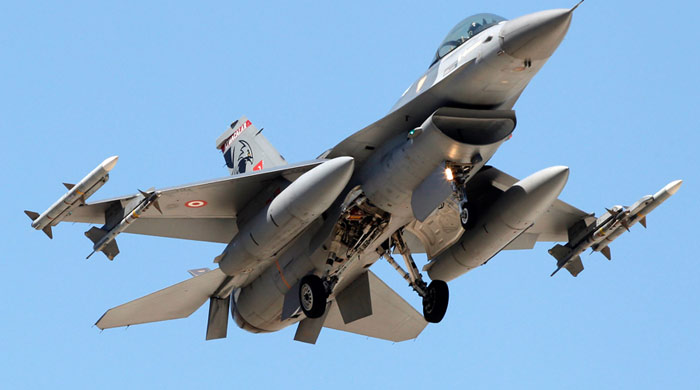 Kandil ve Zap'a bomba yağdı Kandil ve Zap'a bomba yağdı