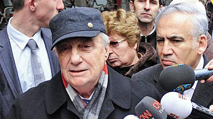 Kalbi teklemeseydi darbe yapacaktı