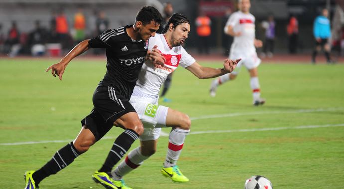 Beşiktaş 15 yıllık yenilmezlik serisini bozdu Beşiktaş 15 yıllık yenilmezlik serisini bozdu