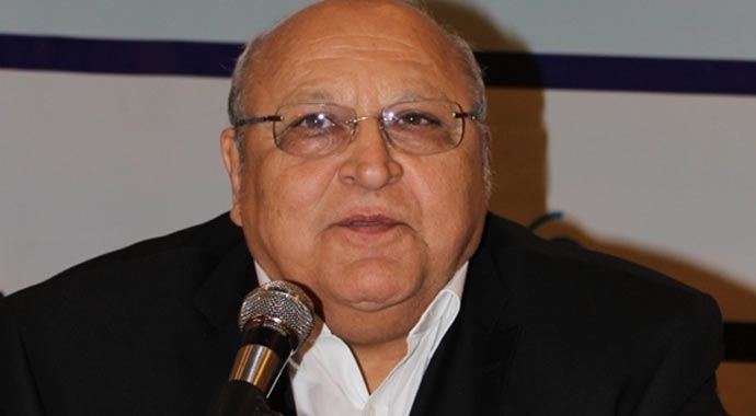 Abdullah Kiğılı, 'Yabancı sınırı saçmasapan' Abdullah Kiğılı, 'Yabancı sınırı saçmasapan'
