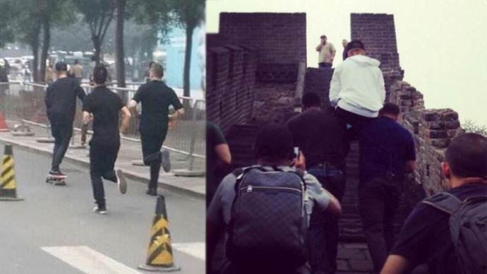 Justin Bieber Çin Seddi'ne omuzlarda çıktı Justin Bieber Çin Seddi'ne omuzlarda çıktı