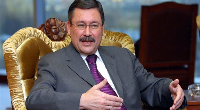 Melih Gökçek, 'Enver Abi beni çok severdi'