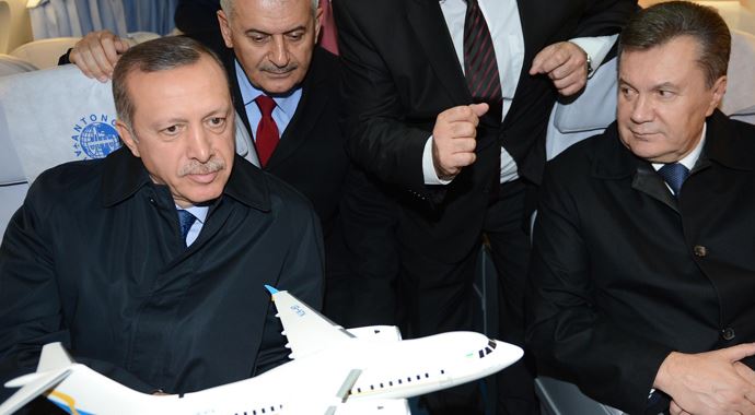 'Ticareti 3 yılda 3'e katlayacağız' 'Ticareti 3 yılda 3'e katlayacağız'