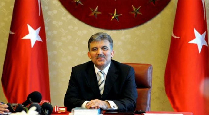 Cumhurbaşkanı Gül'den Nobel Barış Ödül yorumu Cumhurbaşkanı Gül'den Nobel Barış Ödül yorumu