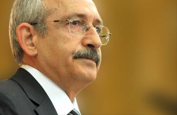 Kemal Kılıçdaroğlu&#039;na bir şok daha, 15 bin lira tazminat ödeyecek