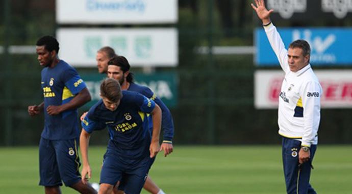 Fenerbahçe'de akşam idmanı iptal edildi Fenerbahçe'de akşam idmanı iptal edildi
