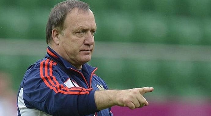Galatasaray Advocaat'a 'ilginç' gelmemiş Galatasaray Advocaat'a 'ilginç' gelmemiş