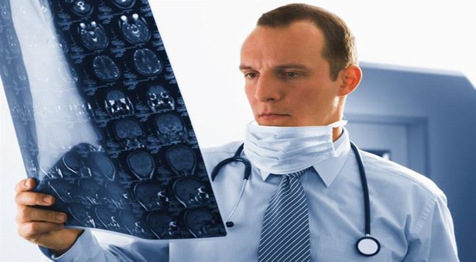 Yurtdışındaki doktorları geri getirmek için teşvik dönemi Yurtdışındaki doktorları geri getirmek için teşvik dönemi
