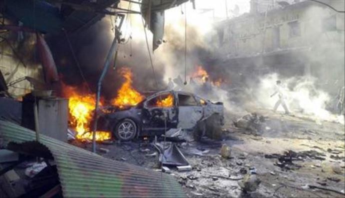 Suriye'de pazar yerine bomba, 40 ölü, 100 yaralı Suriye'de pazar yerine bomba, 40 ölü, 100 yaralı