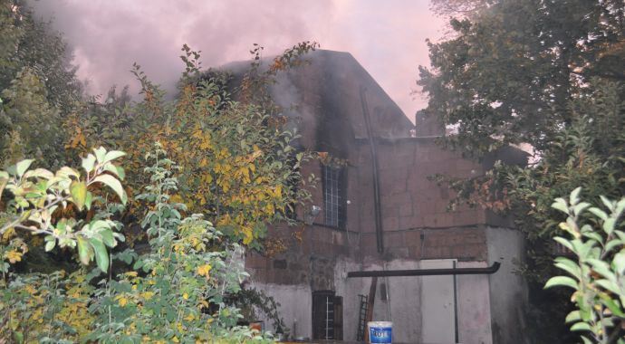 Mangal keyfi acı bitti, 3 ölü Mangal keyfi acı bitti, 3 ölü