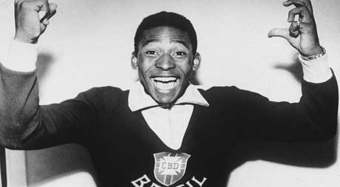 Pele&#039;nin yeni kitabı tam 15 kilogram