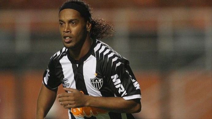 Beşiktaş'ı yıkan Ronaldınho haberi Beşiktaş'ı yıkan Ronaldınho haberi