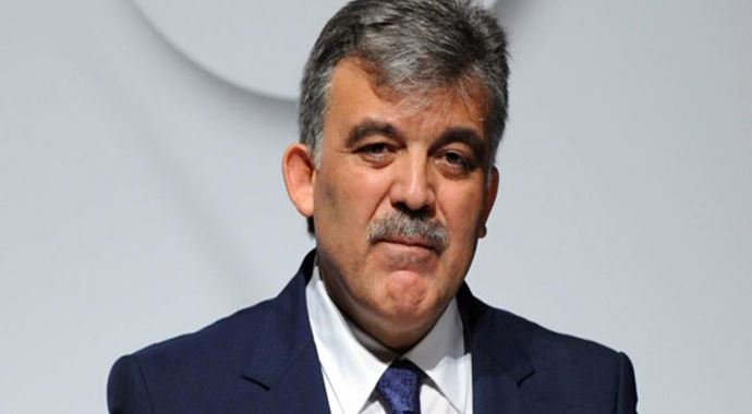 Abdullah Gül'den, serbest kalan pilotların ailelerine telefon Abdullah Gül'den, serbest kalan pilotların ailelerine telefon
