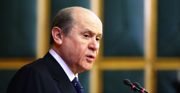 Devlet Bahçeli'den başörtüsüne destek Devlet Bahçeli'den başörtüsüne destek