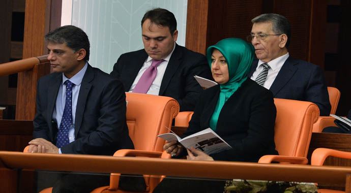 First Lady Hayrünnisa Gül ilk kez Meclis'te First Lady Hayrünnisa Gül ilk kez Meclis'te