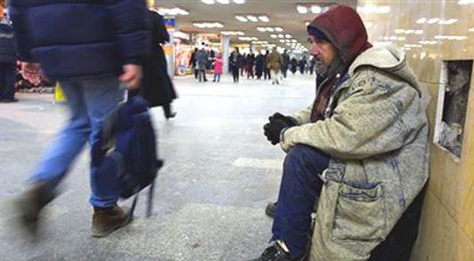 Macaristan'dan evsizlere darbe Macaristan'dan evsizlere darbe