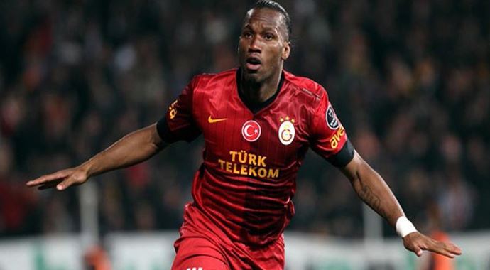 Drogba rekor üzerine rekor kırıyor, Twitter yıkılıyor