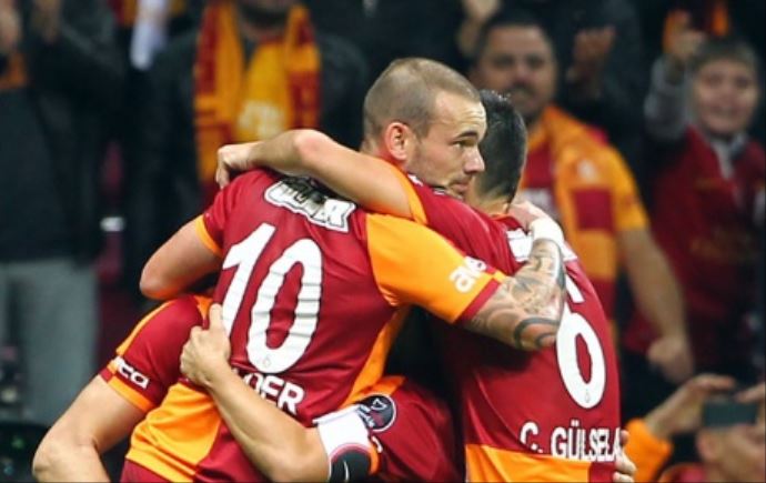 Galatasaray Juventus'a korku saldı Galatasaray Juventus'a korku saldı
