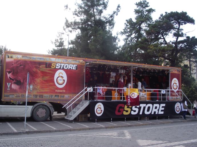 GS Store tırı Çarşamba'da GS Store tırı Çarşamba'da