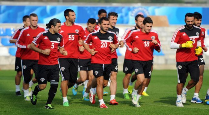 Kasımpaşa Trabzonspor&#039;a bileniyor