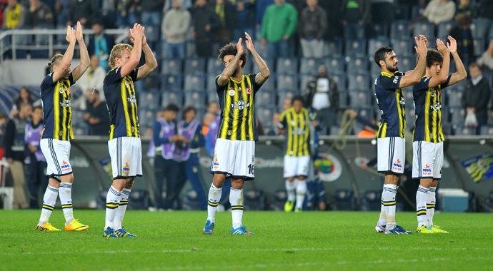 Kadıköy'de Obradovic tezahüratı Kadıköy'de Obradovic tezahüratı