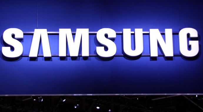 Samsung'un üçüncü çeyrek karı rekor kırdı, 7,6 milyar dolar Samsung'un üçüncü çeyrek karı rekor kırdı, 7,6 milyar dolar