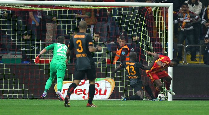Kayserispor - Galatasaray maçından önemli notlar Kayserispor - Galatasaray maçından önemli notlar