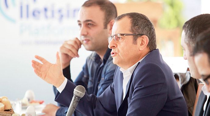 Nuh Albayrak, 'Türkiye'deki son değişim diğerlerine örnek olsun' Nuh Albayrak, 'Türkiye'deki son değişim diğerlerine örnek olsun'