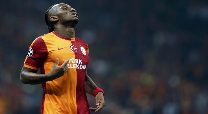Drogba, güçlü fiziği ve attığı gollerle gençleri geride bıraktı