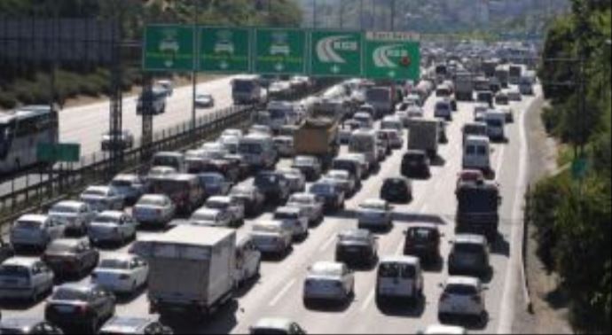 Trafikte korna sesine son