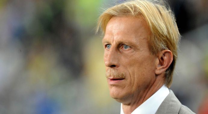Daum'dan ilginç açıklama 'Milli takımın başına geçebilirim' Daum'dan ilginç açıklama 'Milli takımın başına geçebilirim'