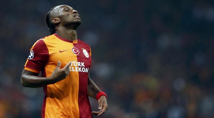 &#039;Drogba kendini yere atarak kurnazlık yapıyordu&#039;