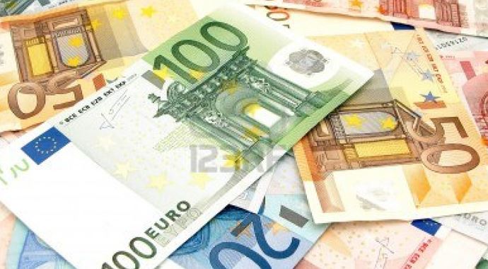 Draghi&#039;nin açıklamaları Euro&#039;yu uçurdu