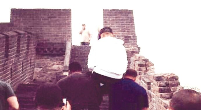 Şımarık Bieber'in Çin seddi skandalı