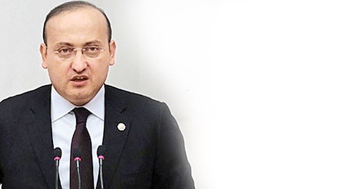 Yalçın Akdoğan, 'Köklü çözüm yeni anayasa ile mümkün' Yalçın Akdoğan, 'Köklü çözüm yeni anayasa ile mümkün'