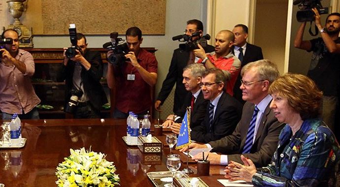 AB Yüksek Temsilcisi Ashton Mansur ile görüştü