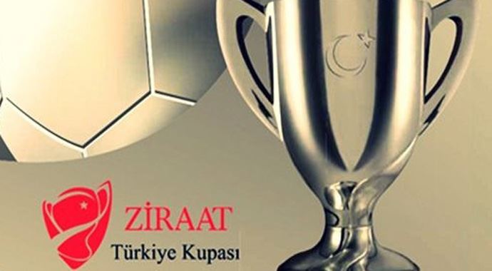 Karagümrük-Kasımpaşa ilk yarı sonucu 2-2